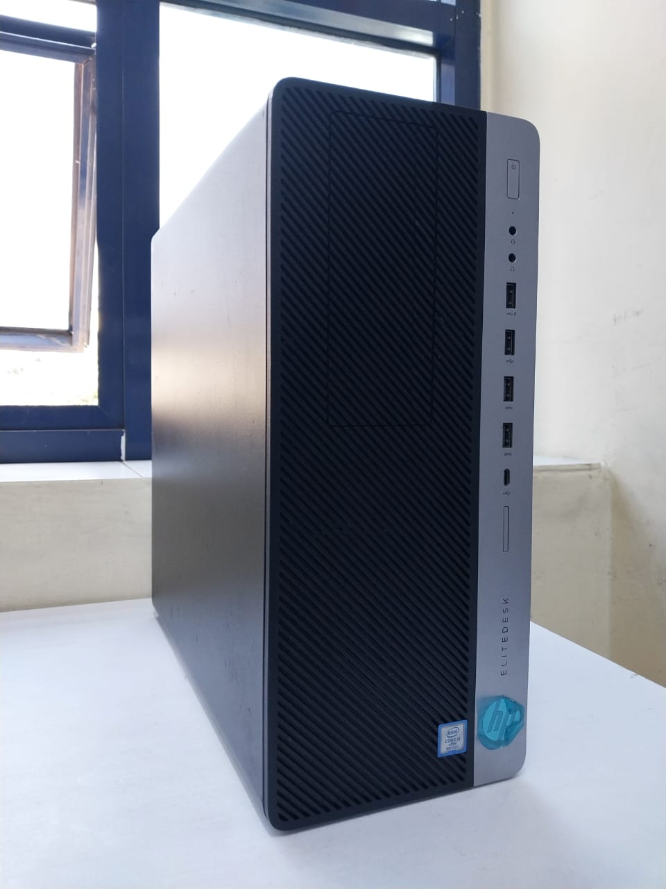 WhatsApp-Image-2024-09-07-at-11.37.33-AM-2.jpeg HP ProDesk 800 G4 8th Gen Core i7 Desktop - Image 1